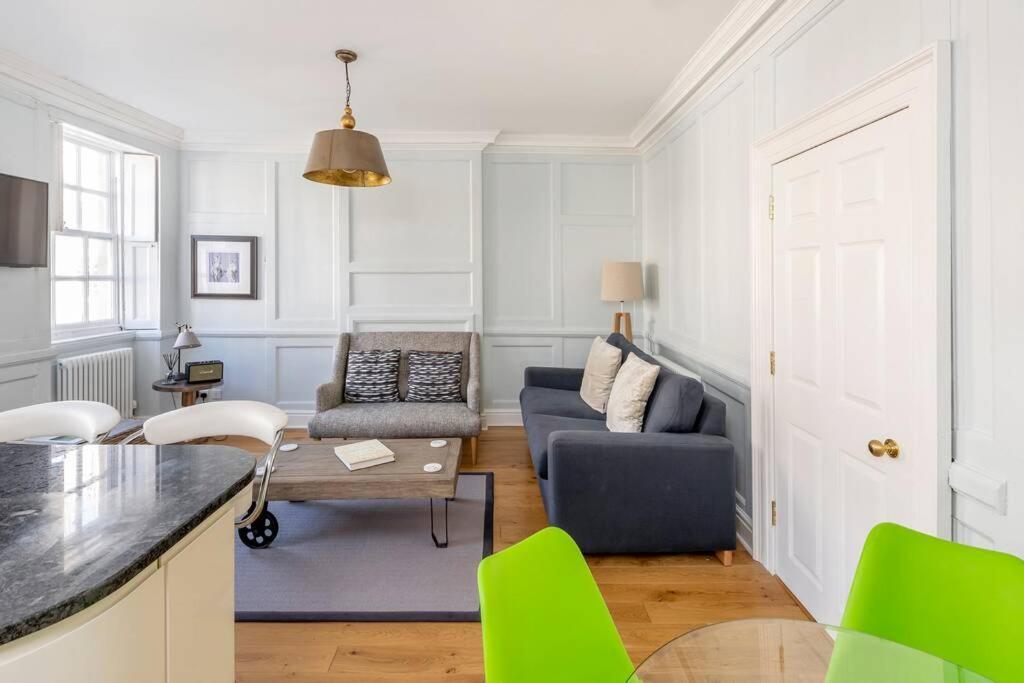 Beautiful Apartment, Incredible Central Location باث المظهر الخارجي الصورة