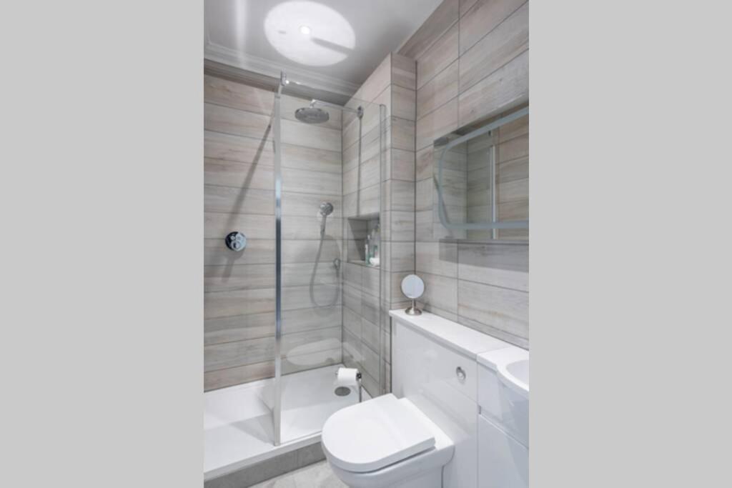 Beautiful Apartment, Incredible Central Location باث المظهر الخارجي الصورة